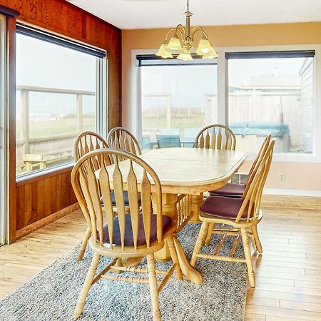 Sparkling Sands Oceanfront San Marine Luaran gambar